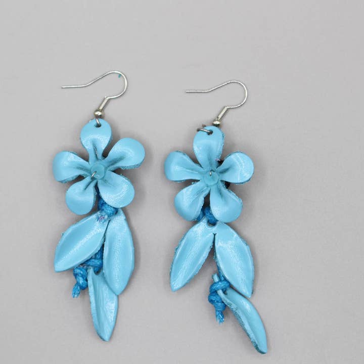 Sunflower Handmade leather inc – Großhandel Ohrhänger – Handgefertigter Blumenohrring aus Leder3