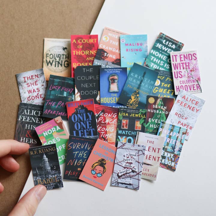 The Sticker Shop - Wholesale Sticker - Custom Mini Book Cover Stickers With Reading Tracker