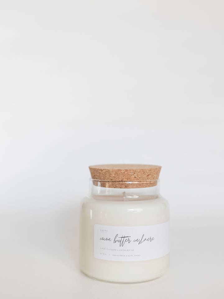 Bougie d'apothicaire au beurre de cacao et cachemire avec couvercle 16 oz pour la vente par Lacuna Creative Co