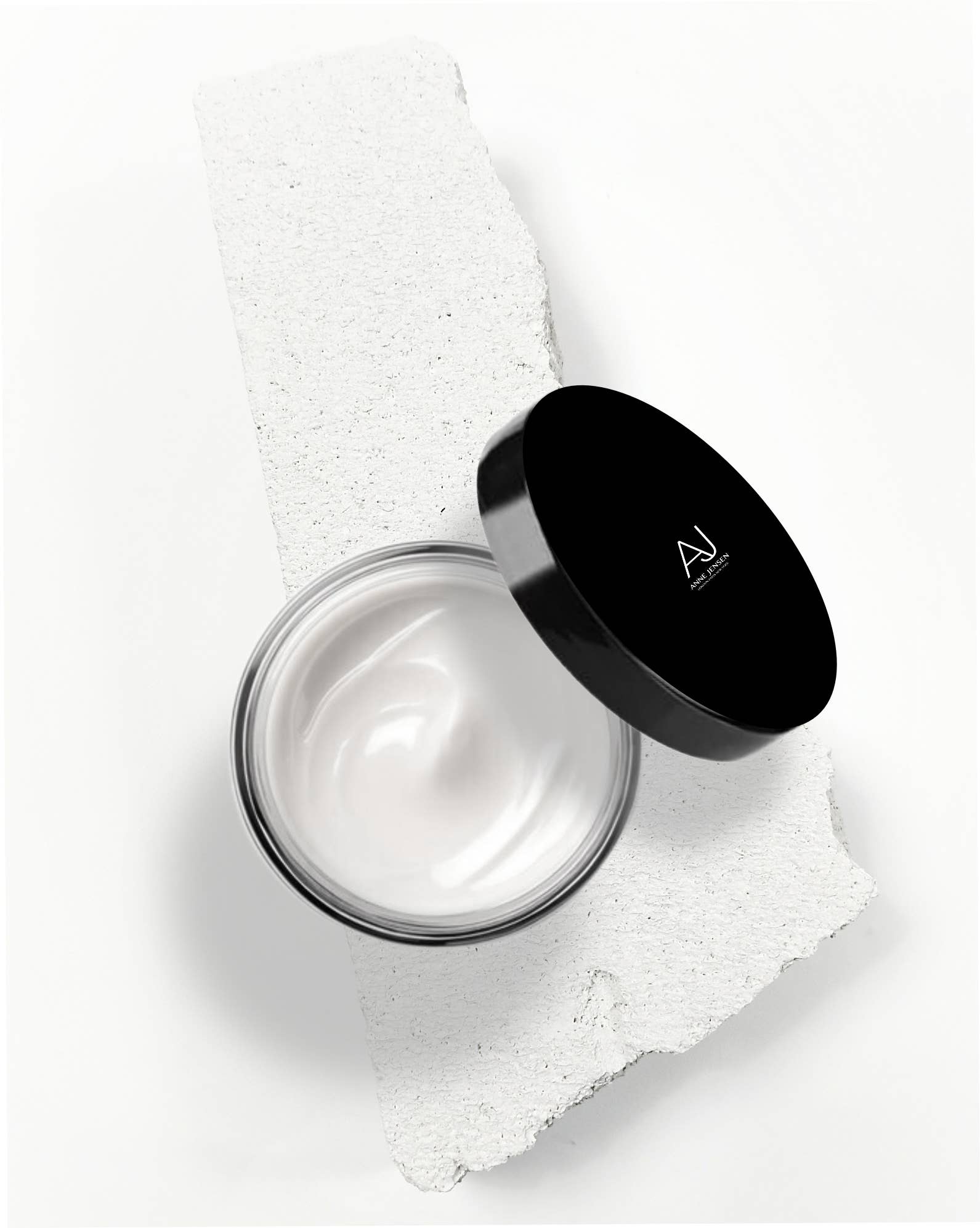 Anne Jensen Beauty - Wholesale Anti-Aging Moisturizer - Diamond  Lifting  Effect Cream Day3