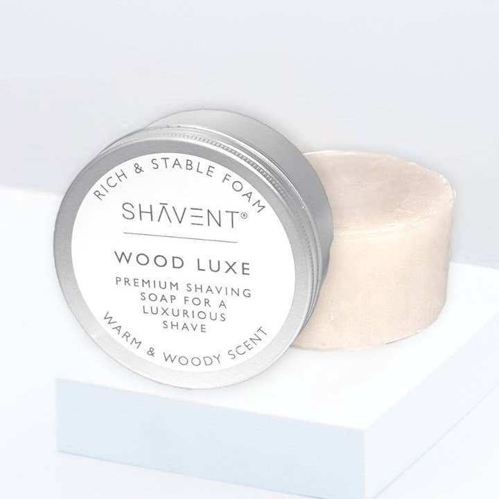 SHAVENT Wood Luxe – Plejende barbersæbe med en maskulin træagtig duft for engroshandel hos SHAVENT