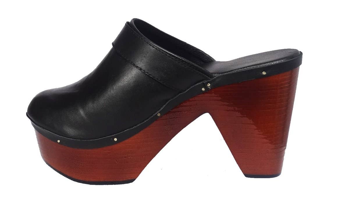 OMES - Vendita all'ingrosso Zoccoli - Donna - Nykyta: Zoccoli svedesi con suola in legno e cinturino con fibbia4