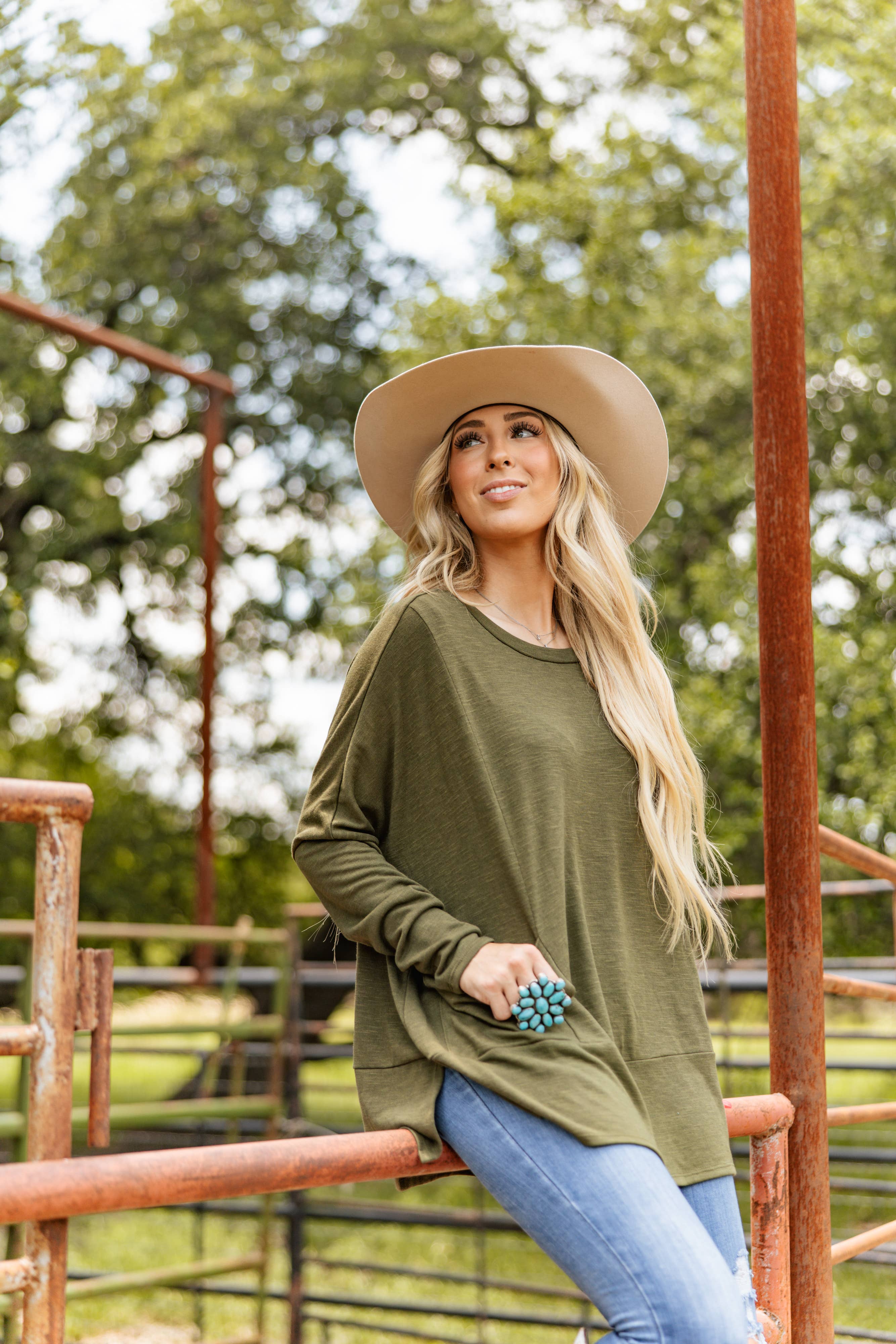 Dear Scarlett - Wholesale Tunic - Women's - Casual Cotton Long Sleeve Top5