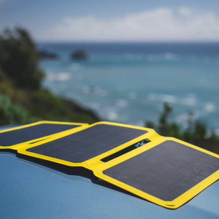 SunJack – Carregador portátil por atacado – Carregador solar portátil SunJack 25W+2x 10k mAh Powerbanks5