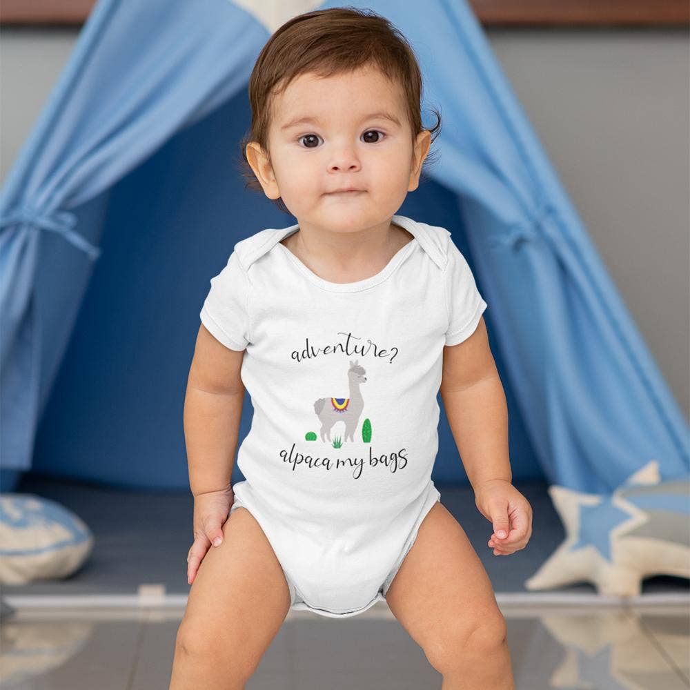 NewBabyWishes - Vente Body (sans pieds) – bébé - Combinaison bébé aventure mignonne - Alpaca My Bags Onesie1