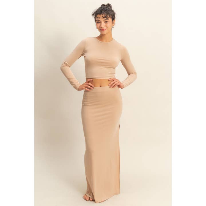 Double Zero - Wholesale Top & Skirt Set - Women's - Long Sleeve Crop Top And High Slit Maxi Skirt Set4