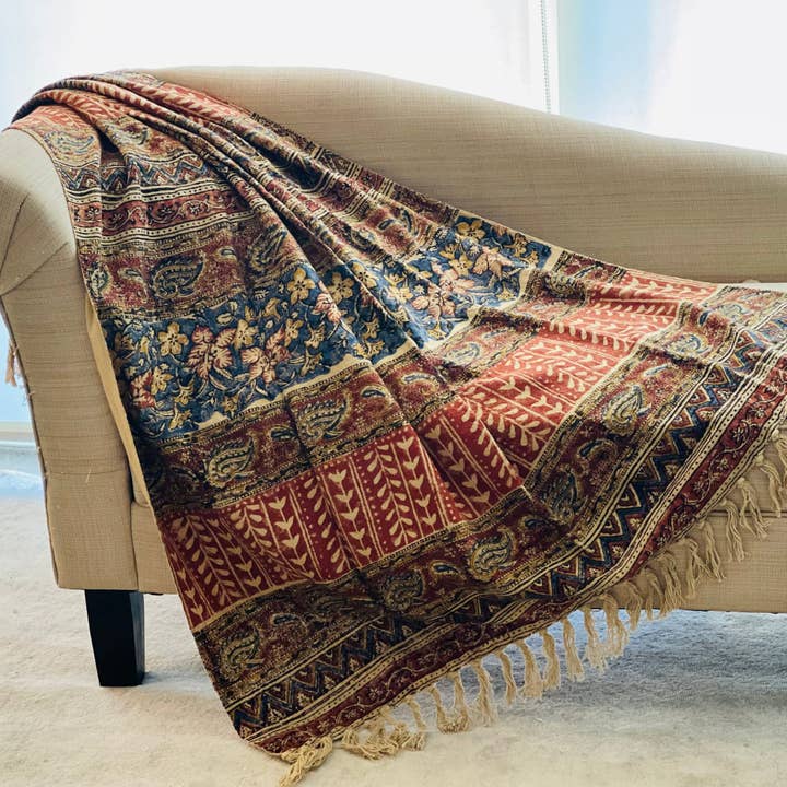 Beautiful Boho Mud Cloth Throw Blanket For Couch for wholesale by Sunny Dzyns