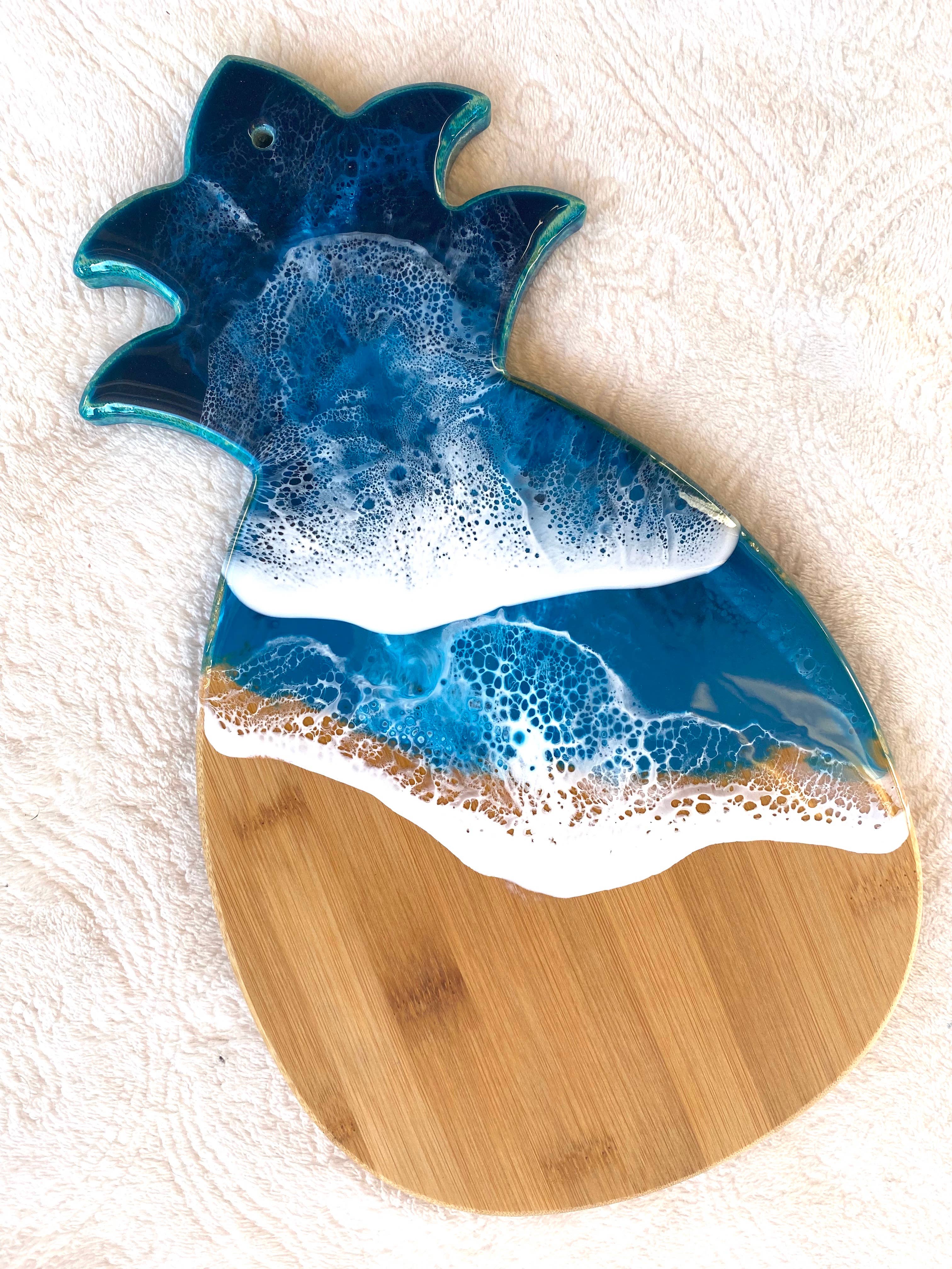 TBM Creations LLC - Vendita all'ingrosso Taglieri per formaggio - Tagliere in resina a forma di ananas realizzato a Maui | Tagliere per formaggi4