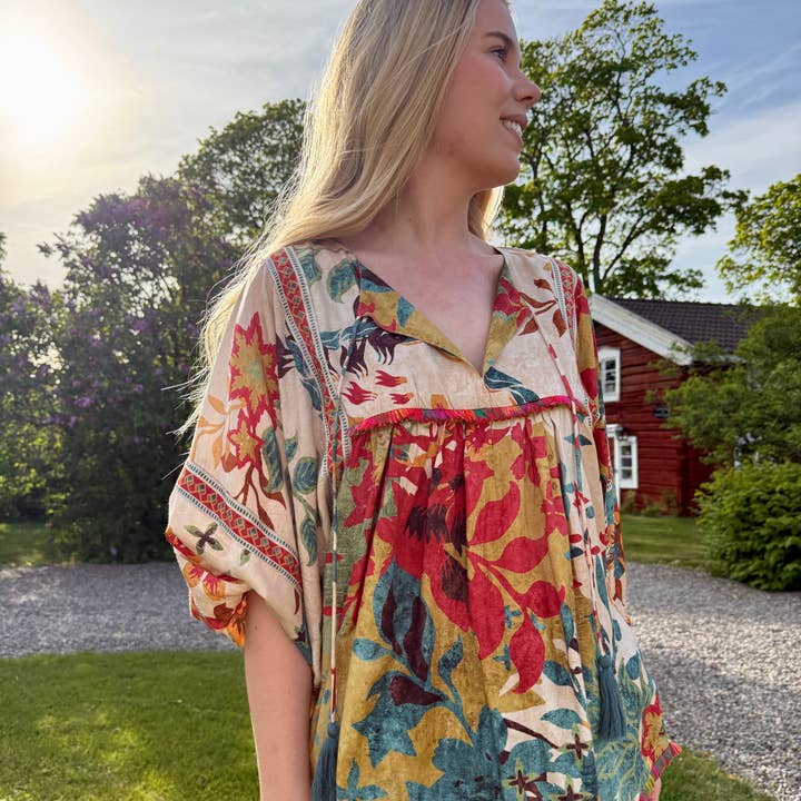 Bahamas Top Tapestry and other Purchase Wholesale bs 3882 topsoil. Free Returns & Net 60 Terms on Faire trending on Faire.