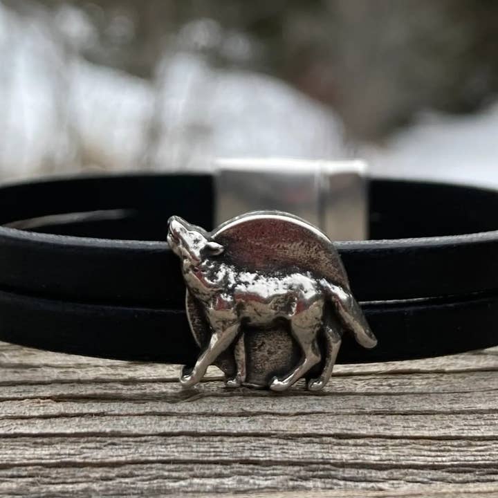 Rox-anne - Wholesale Charm/Dangle Bracelet - Wolf, Moose, Bear & A Campsite?!6