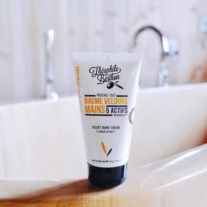 Theophile Berthon - Wholesale Bath/Body Oil - Promo 4+2 offered = 3 Oil Serums + 3 Hesperides Hand Balms3