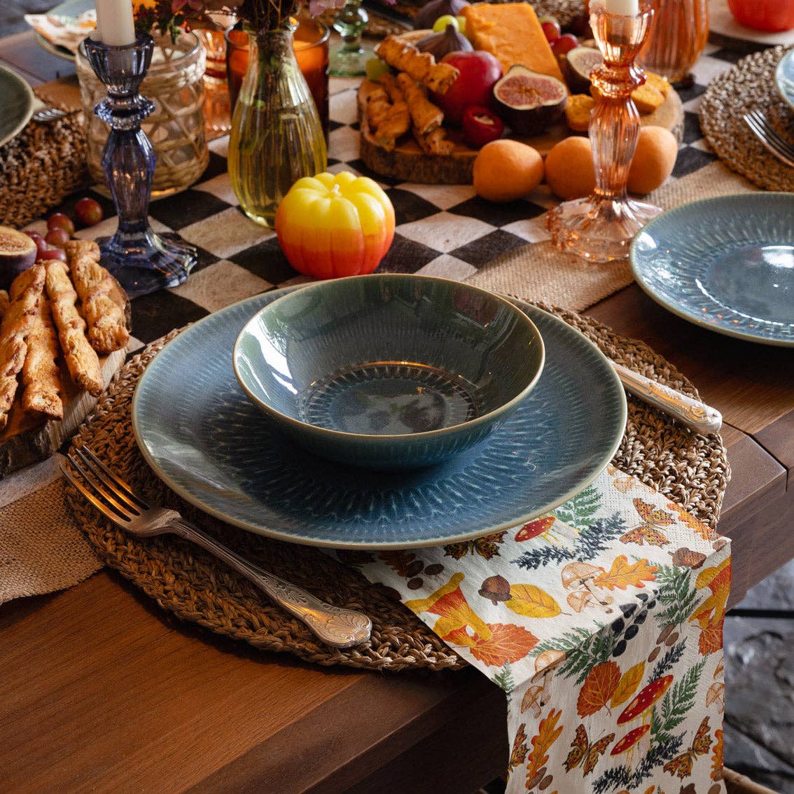 Talking Tables USA - Wholesale Disposable Napkin - Fall Woodland Paper Napkins - 20 Pack | Fall Decor |7