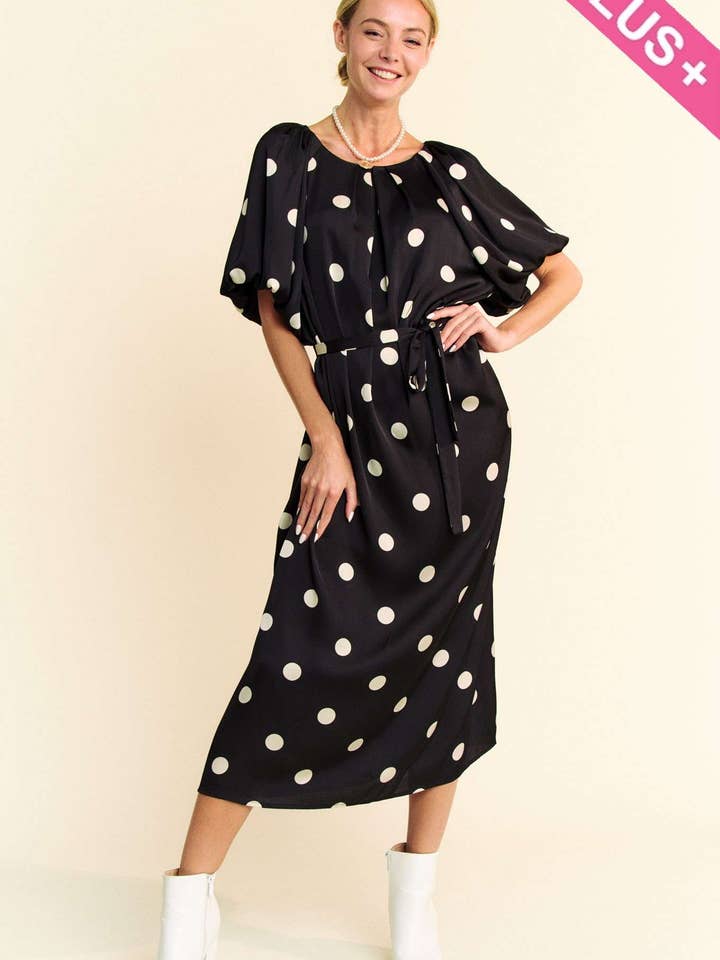 ROBE MIDI À MANCHES BOUFFANTES À POIS ET CRAVATE À LA TAILLE pour la vente par Davi & Dani