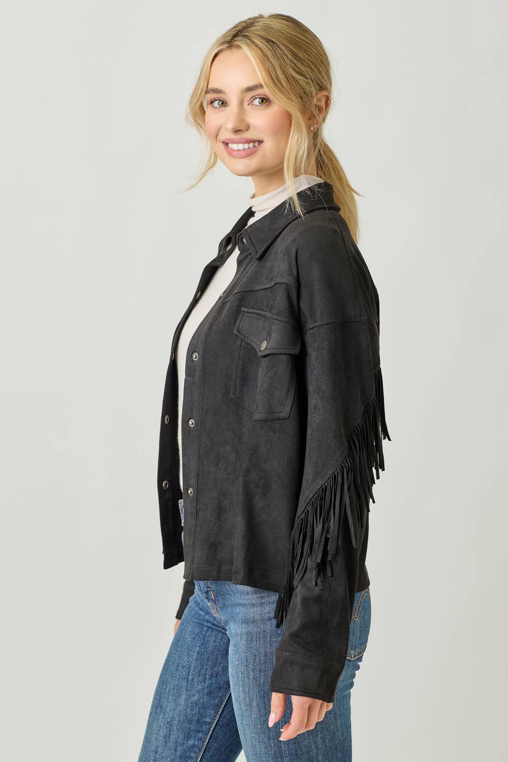 Mystree - Vendita all'ingrosso Giacca a camicia - Donna - 20609 Giacca Camicia in Suede con Dettaglio sul Retro a Frange11