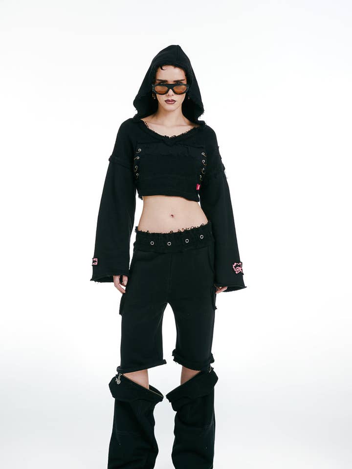 Huvtröja i kort modell och joggers med dragkedja svart för wholesale av PunkyFish London