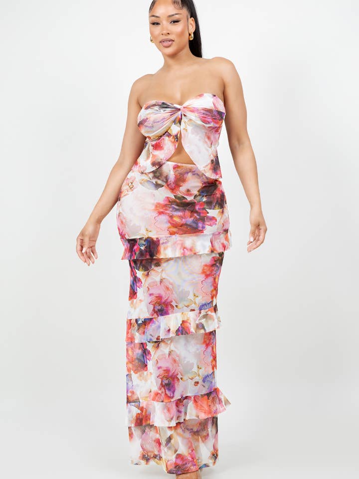 CONJUNTO DE TOP SEM ALÇAS COM ESTAMPA FLORAL E SAIA COM FOLHOS por atacado de Belita Collection