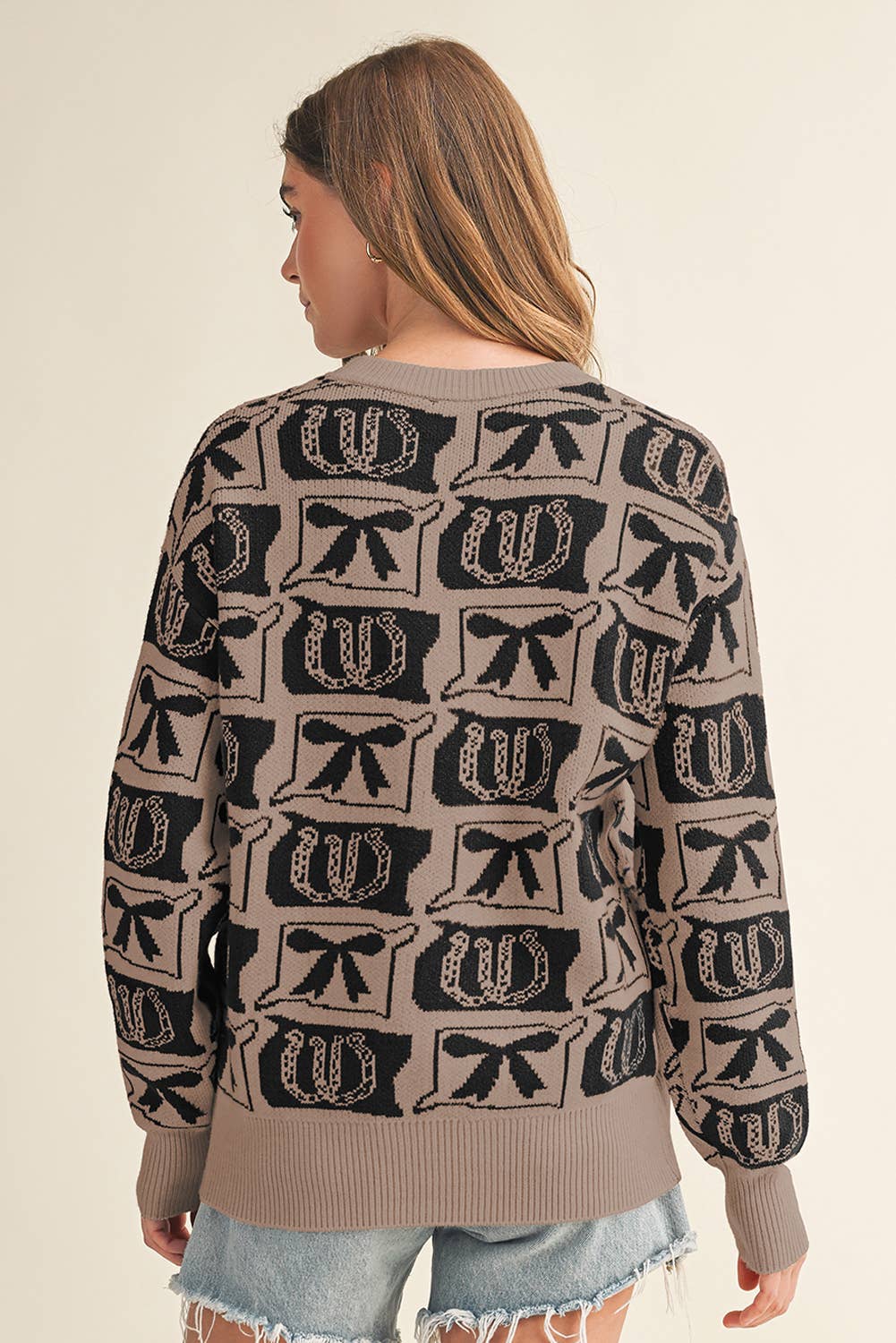 Aapparella - Wholesale Knit Sweater - Women's - Bows & Horseshoes  Fashion Western Pattern Sweater | S-4X22