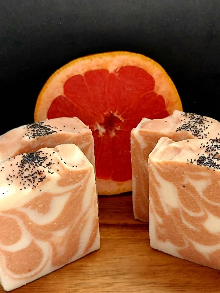 Grapefruit Salt Spa Soap Bar with Poppy Seeds and Red Clay for wholesale by West Country Aromas