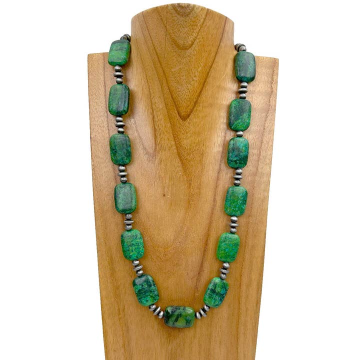 Collar NKZ240330-13 de 23 pulgadas de perla navajo plateada con piedra turquesa rectangular verde para venta al por mayor de Western Elite Jewelry