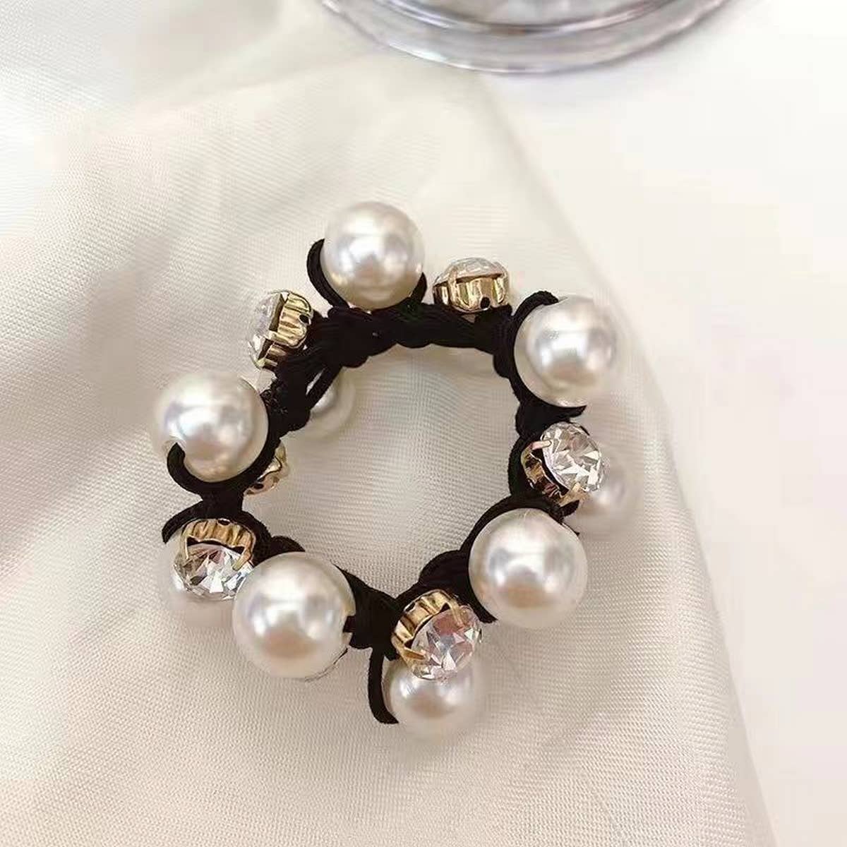 ACCITY - Wholesale Hair Tie - WOMEN SIMPLE PEARL RUBBER BAND HAIR TIE_CWAHA05199