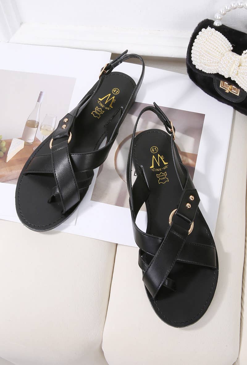 BELLICY / Cink-me - Wholesale Sandals - Women's - DM3UO-38, Faux leather sandals with cross straps and ring4