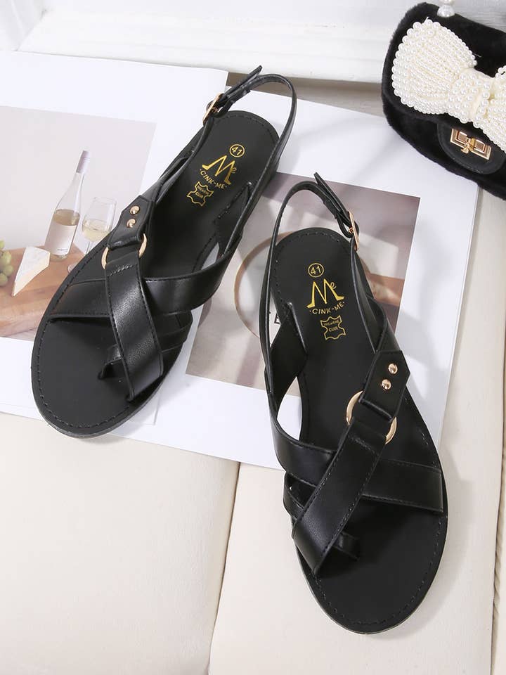 BELLICY / Cink-me - Wholesale Sandals - Women's - DM3UO-38, Faux leather sandals with cross straps and ring4