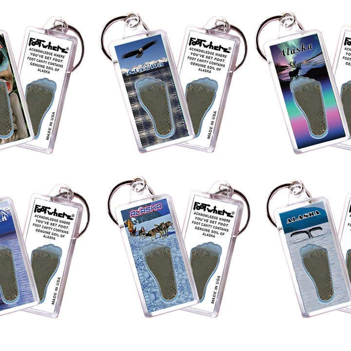 Porte-clés souvenir Alaska FootWhere®. 72 pièces/ 6 styles assortis. pour la vente par FootWhere- USA Group, Inc.