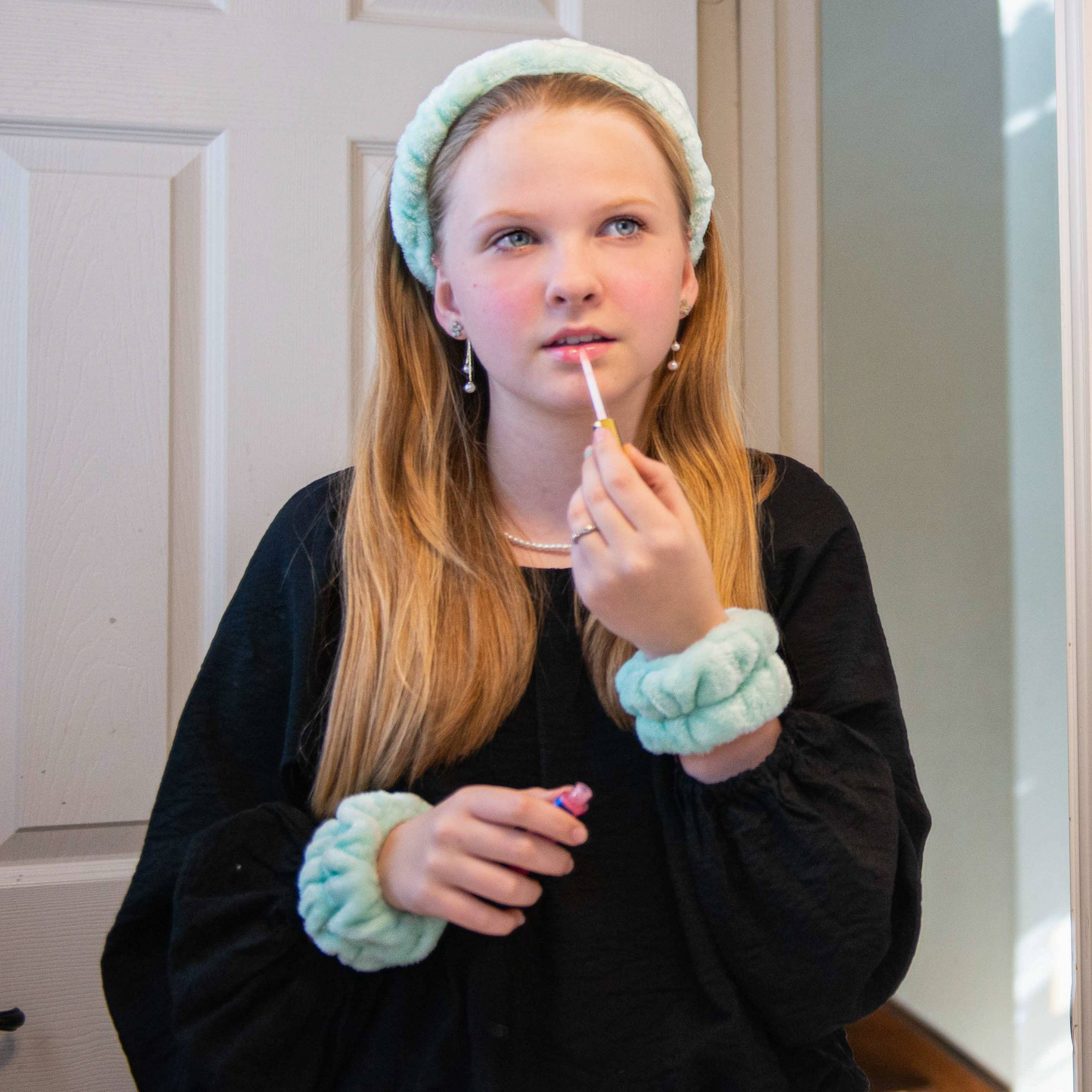 Frog Sac - Wholesale Spa Headband - Spa Headband - Skincare Headband & Wristband Set8