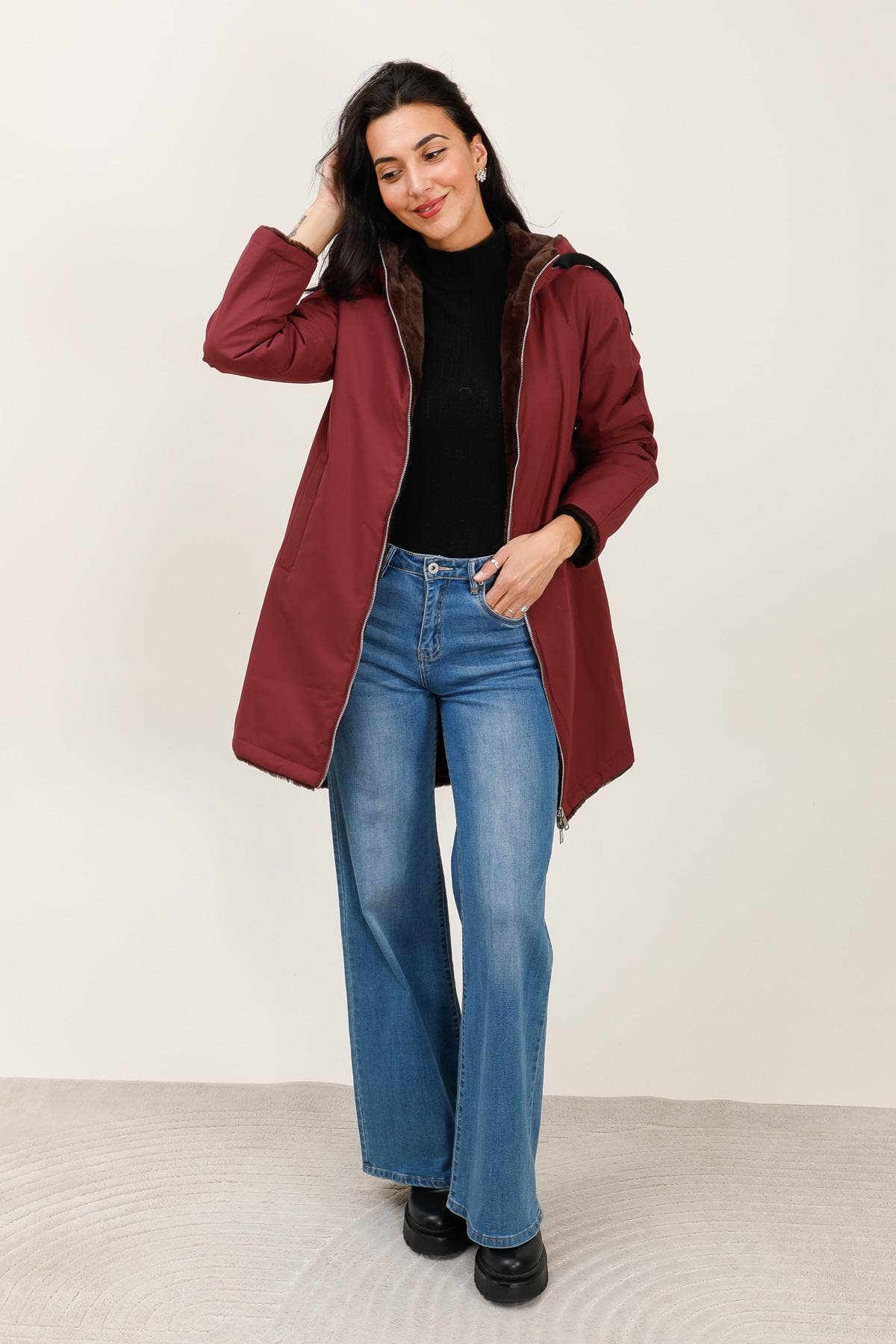 Attrait Paris - Wholesale Parka - Women's - Long hooded parka, reversible fur (Copy)18