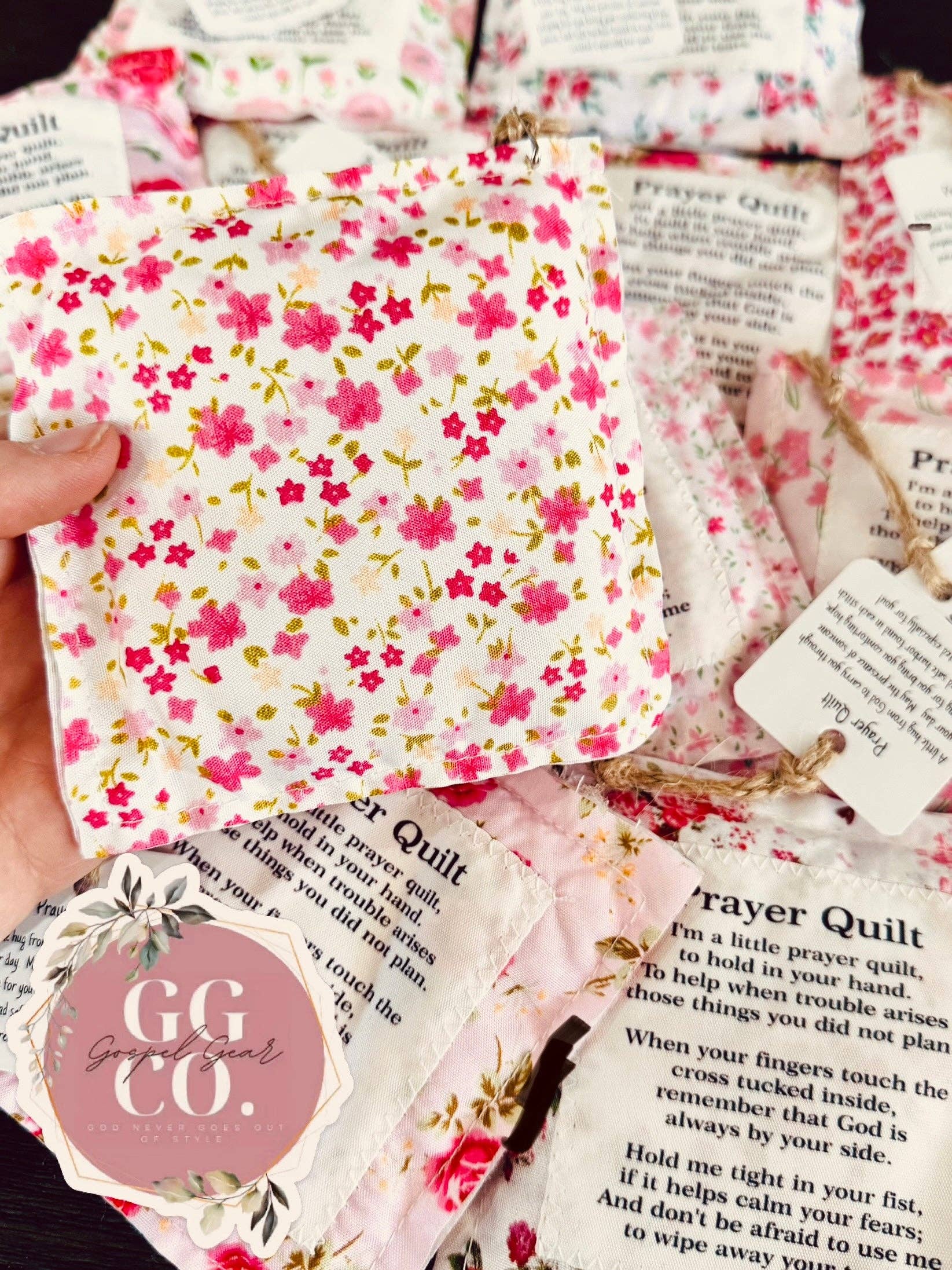 Gospel Gear Co - Wholesale Quilt - Floral Pink Pocket Prayer Quilt1