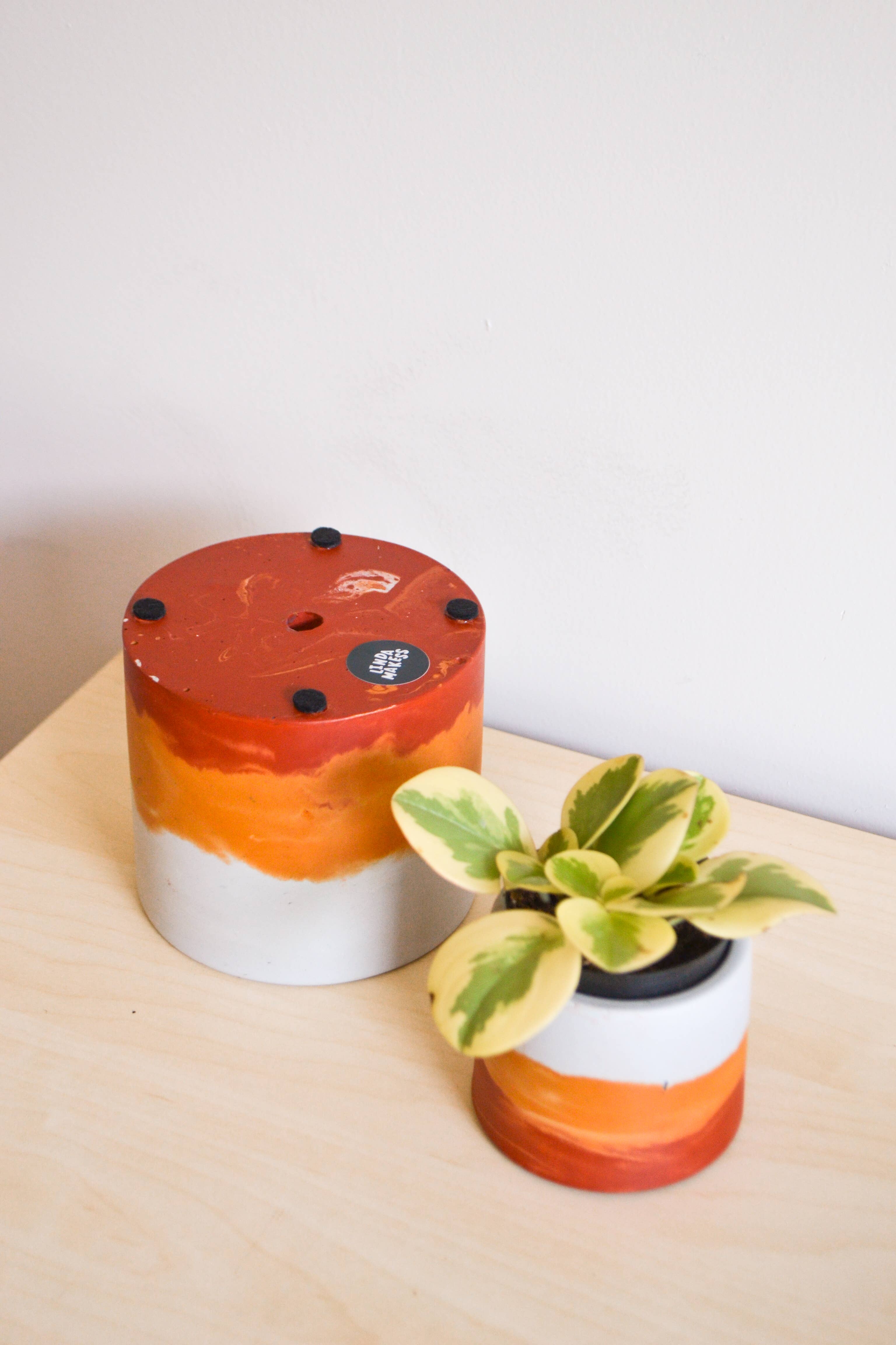 LindaMakess - Wholesale Plant Pot - Sunset Planter - Featured in Only Murders in the Building2