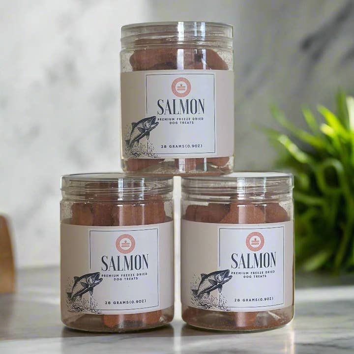 Paw Paw Patisserie™️ | Treats That Love Your Dog Back💞 - Wholesale Pet Treats - Dog - Freeze Dried Salmon & Cranberry0