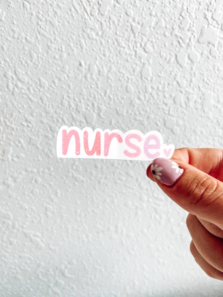 Sticker infirmière - Rose et violet pour la vente par Mel's Crafty Corner