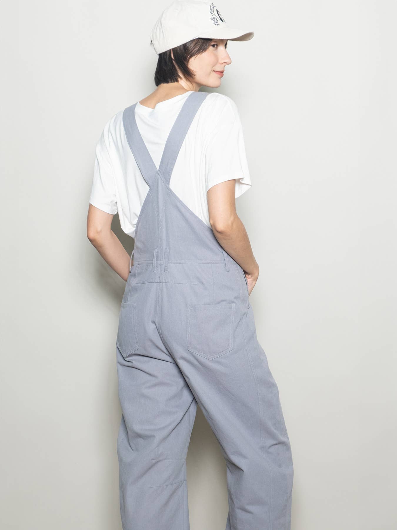 Elloh Collection - Wholesale Overalls - Women's - Relaxed Fit Barrel Leg Cotton Overall w Adjustable Straps4