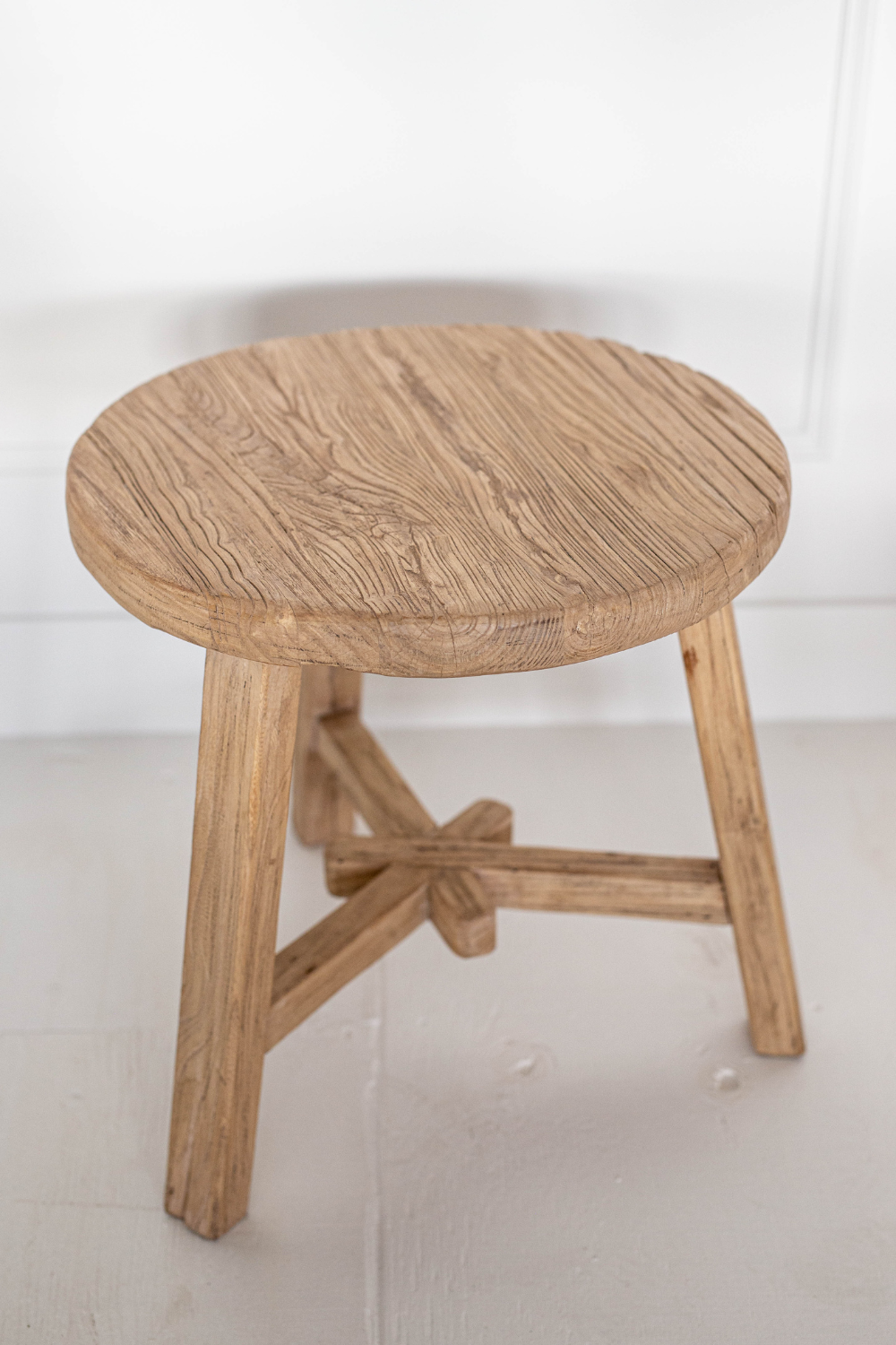 Luxe B Co - Wholesale Side Table - Round Reclaimed Elm Wood Coffee Side Table2