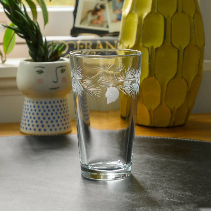 Rolf Glass - Wholesale Beer Glass/Mug - Icy Pine Beer Pint Glass 16oz