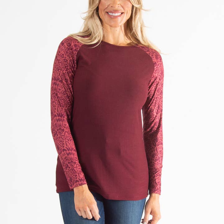 Howard's - Wholesale Tunic - Women's - Sale - Victoria Long Sleeve Raglan Top23