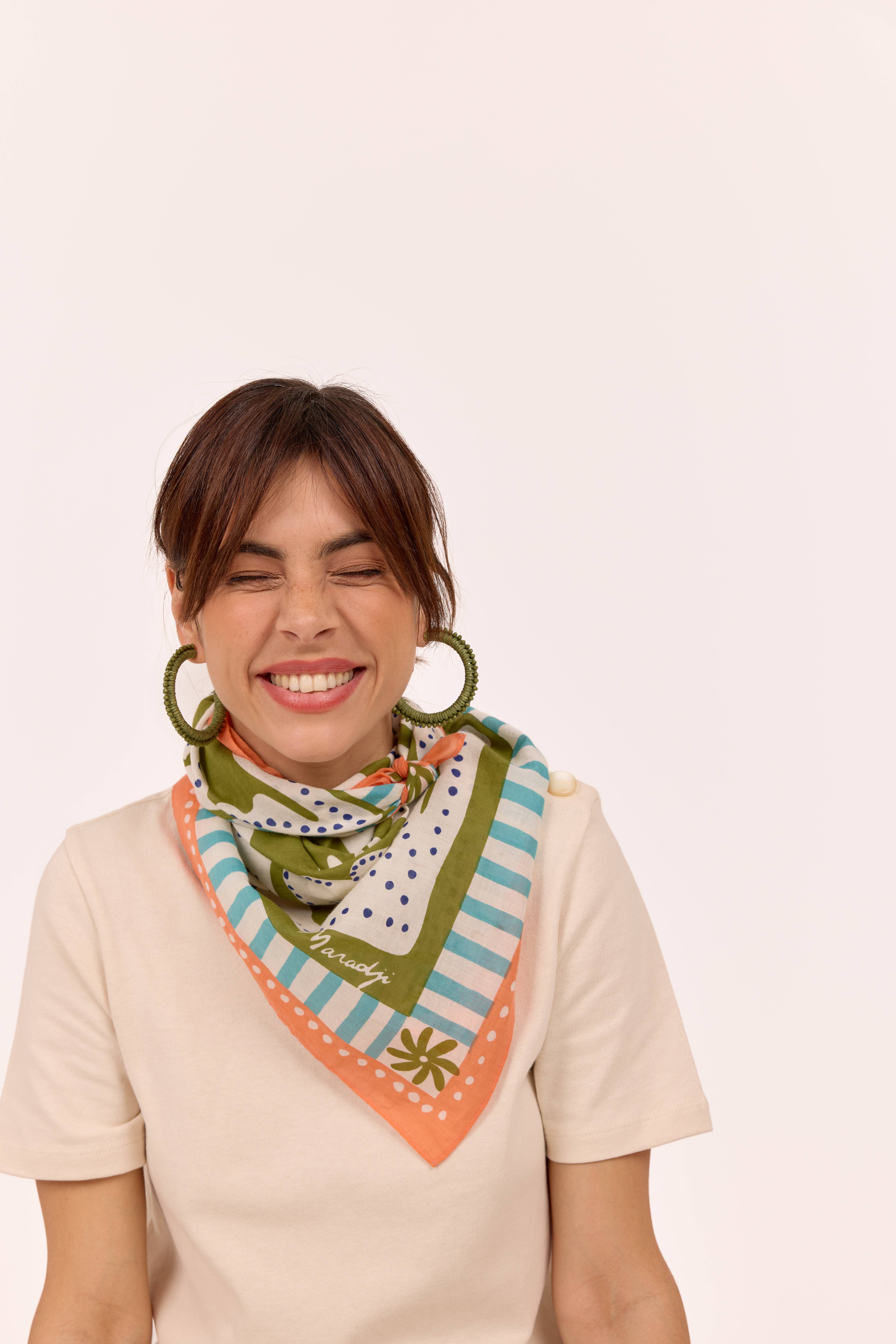 Maradji – Engroshandel Hoops – Chiara øreringe i raffia og perler5