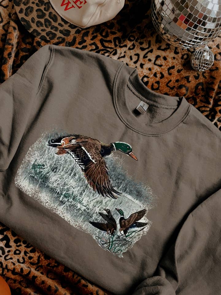 Vintage Duck Painting Sweatshirt for wholesale by Downtown Darling Wholesale