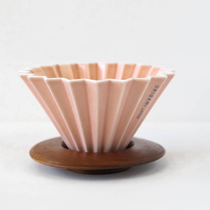 Slow Pour Supply - Wholesale Pour Over & Dripper - ORIGAMI Dripper - Medium for 1-4 Cups Brew8