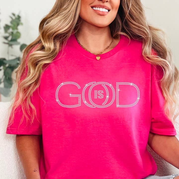 T-shirt graphique chrétien "Dieu est bon" en strass | Gildan pour la vente par Shoppe SHC