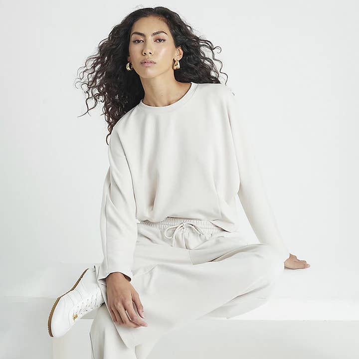 Lily Clothing - Wholesale Top & Pant Set (NOT Loungewear) - Women's - Round-neck straight-leg tie long pants set24