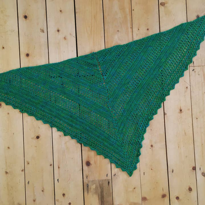 Vicki Brown Designs – wholesale Knitting/Crochet Supplies – Crochet Pattern - Boo Shawl - PRINT3