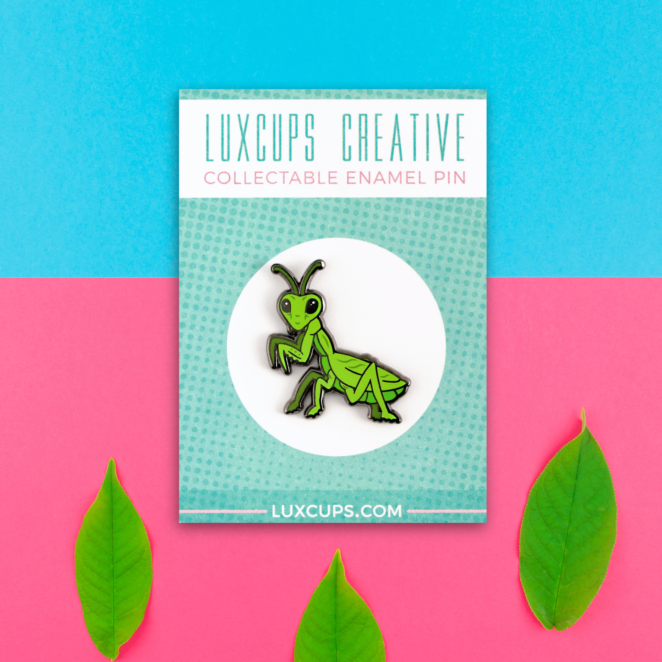 LuxCups Creative - Vente Épinglettes/boutons - Épinglette Praying Mantis6