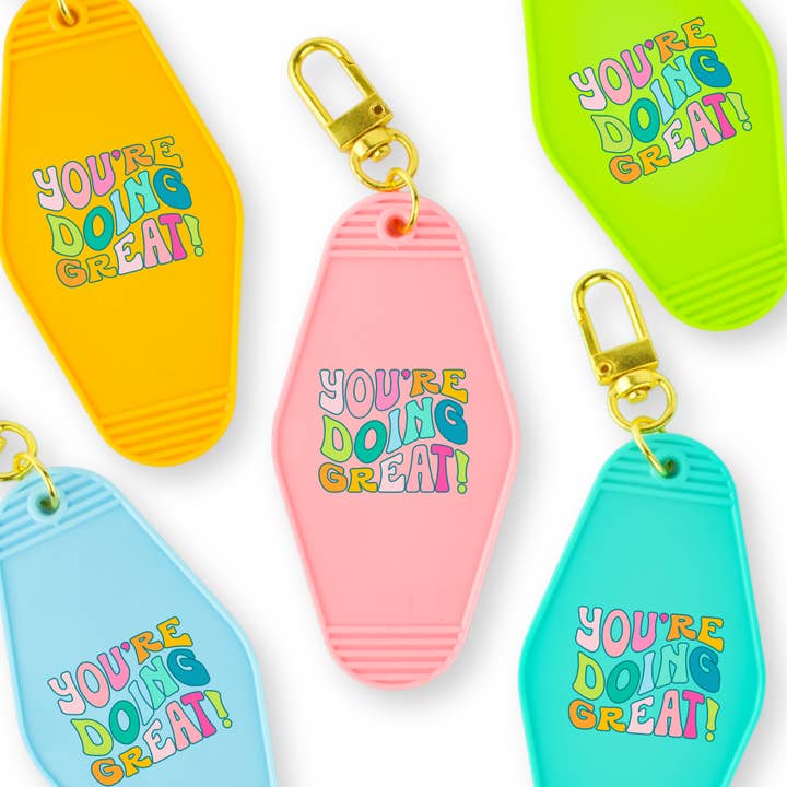 Motel Keychain | ¡Lo estás haciendo genial! para venta al por mayor de Cleary Lane