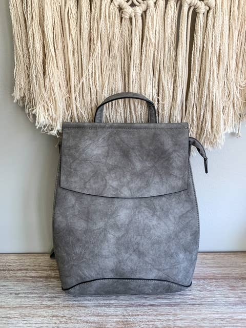 MiMi Wholesale - Wholesale Backpack - Women's - UNV0069 Flap Over Convertible Backpack12