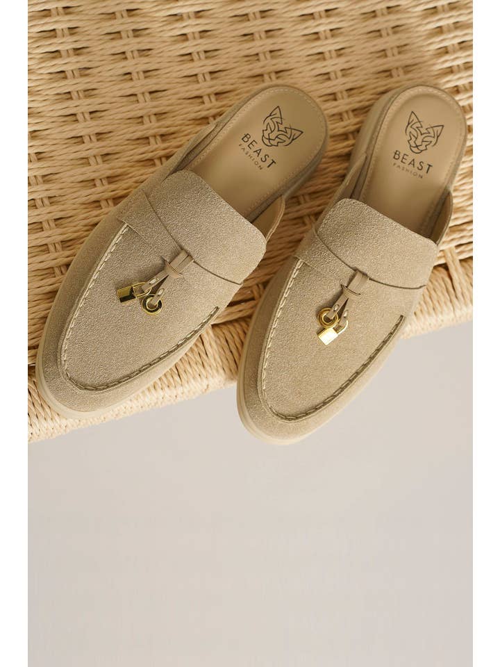 BEAST FASHION - Wholesale Mules - Women's - CHARLIE-02 Tassel Mule Loafers16