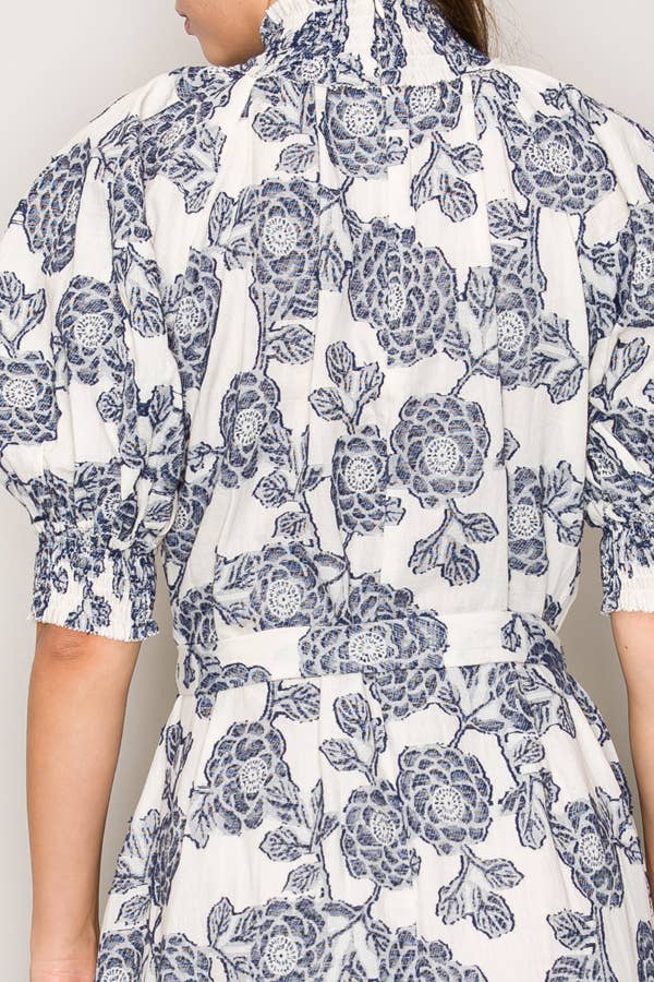 Curds and Whey – Großhandel Kleid – Damen – C7114 MAXIKLEID MIT PUFFÄRMELMUSTER5