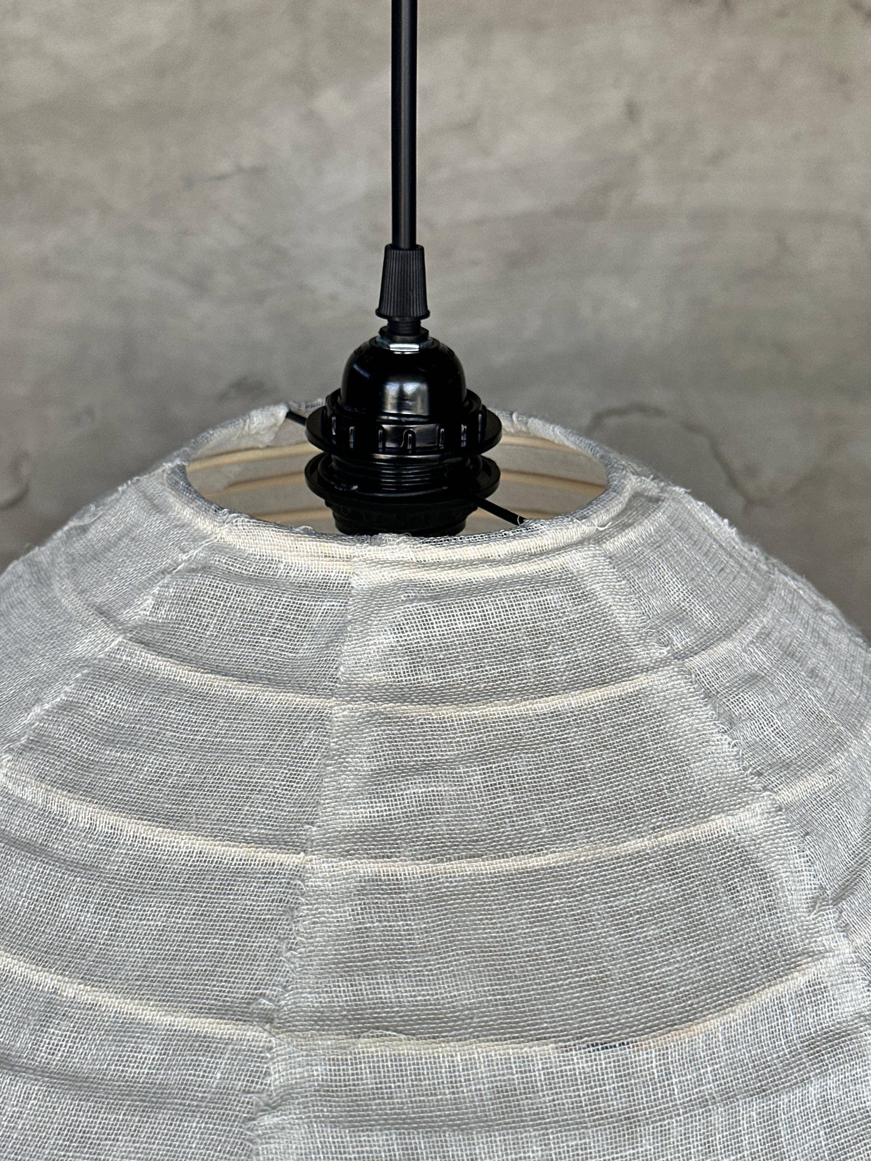 Office Objets - Wholesale Chandelier/Hanging Light - Large Japanese-style pendant light in natural rattan and linen, drop-shaped H55 D607