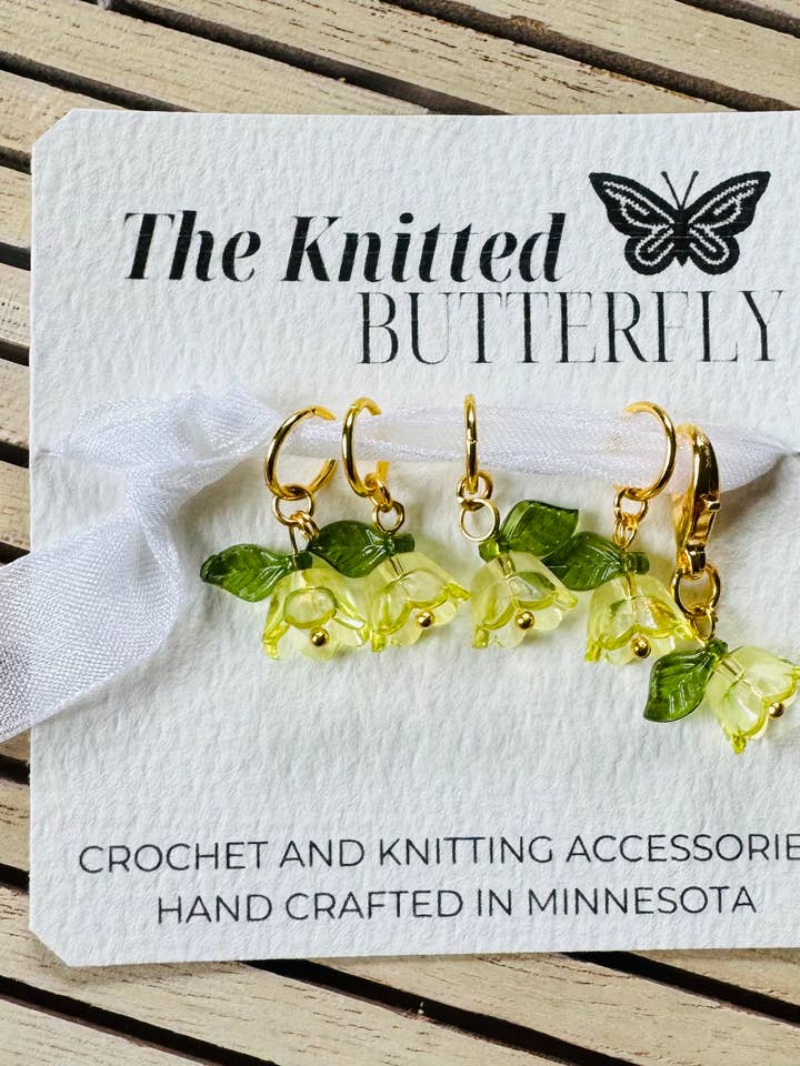 Dainty Little Flowers - Lemon/Lime for wholesale by The Knitted Butterfly